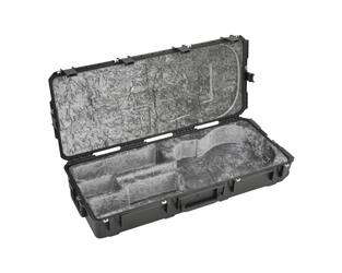 SKB - iSeries 4217-18 - Waterdichte Koffer - Akoestische Gitaar Inlay - Zwart