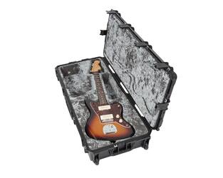 SKB - iSeries 4217-30 - Waterdichte Koffer - Zwart - Jaguar/Jazzmaster Gitaar Inlay