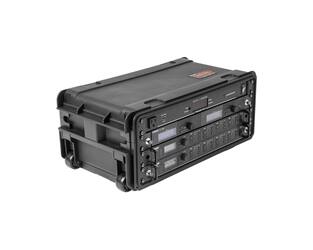 SKB - 4U Injectiegegoten - 28 cm Diepe Rack - met Wielen en Handvat