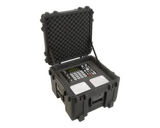 SKB - rSeries 1919-14 - Waterdichte Koffer - Zwart - met Wielen - Plukschuim