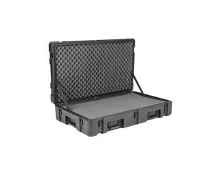 SKB - rSeries 3821-7 - Waterdichte Koffer - Zwart - met Wielen - Plukschuim