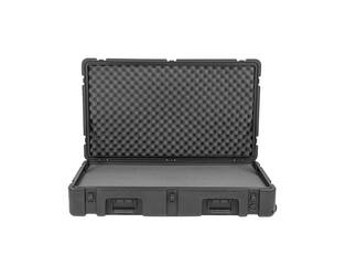 SKB - rSeries 3821-7 - Waterdichte Koffer - Zwart - met Wielen - Plukschuim
