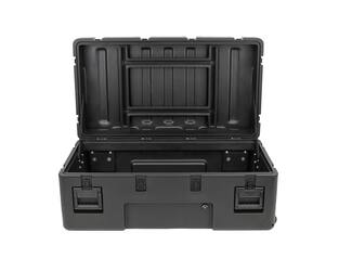 SKB - rSeries 4222-15 - Waterdichte Koffer - Zwart - met Wielen - Leeg