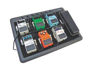 SKB - Pedalboard met 8 poorten - met EU-stekker